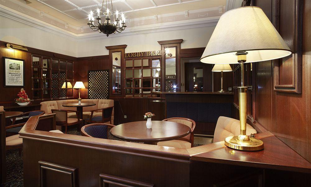 Hotel Excelsior มาเรียอานซเกลาซนี ภายนอก รูปภาพ